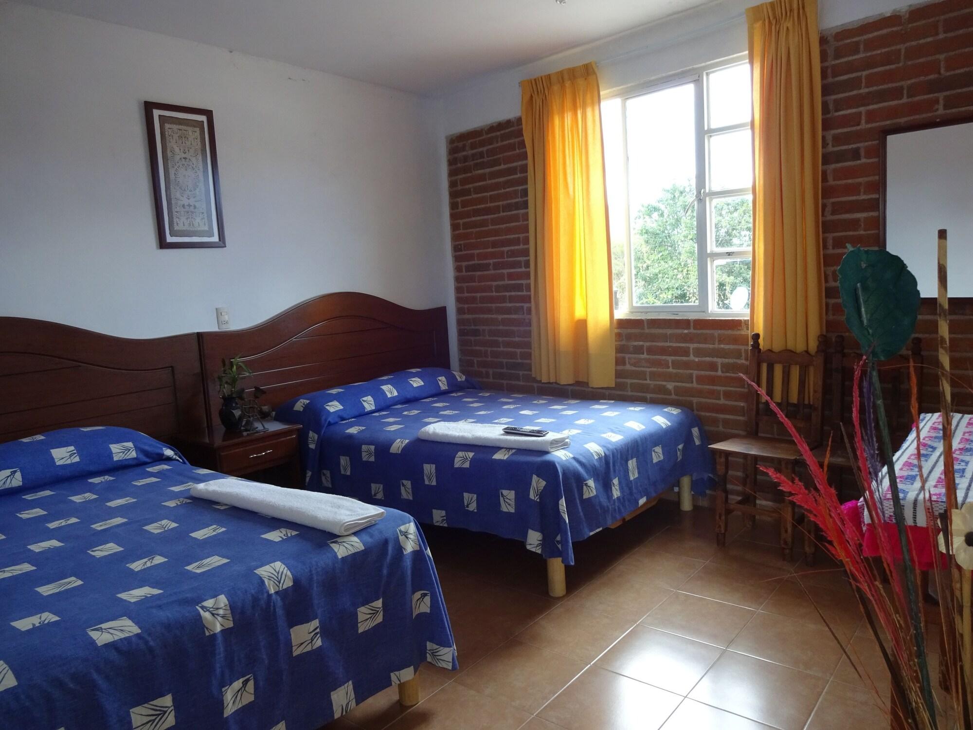 Varios Posada los Dominicos