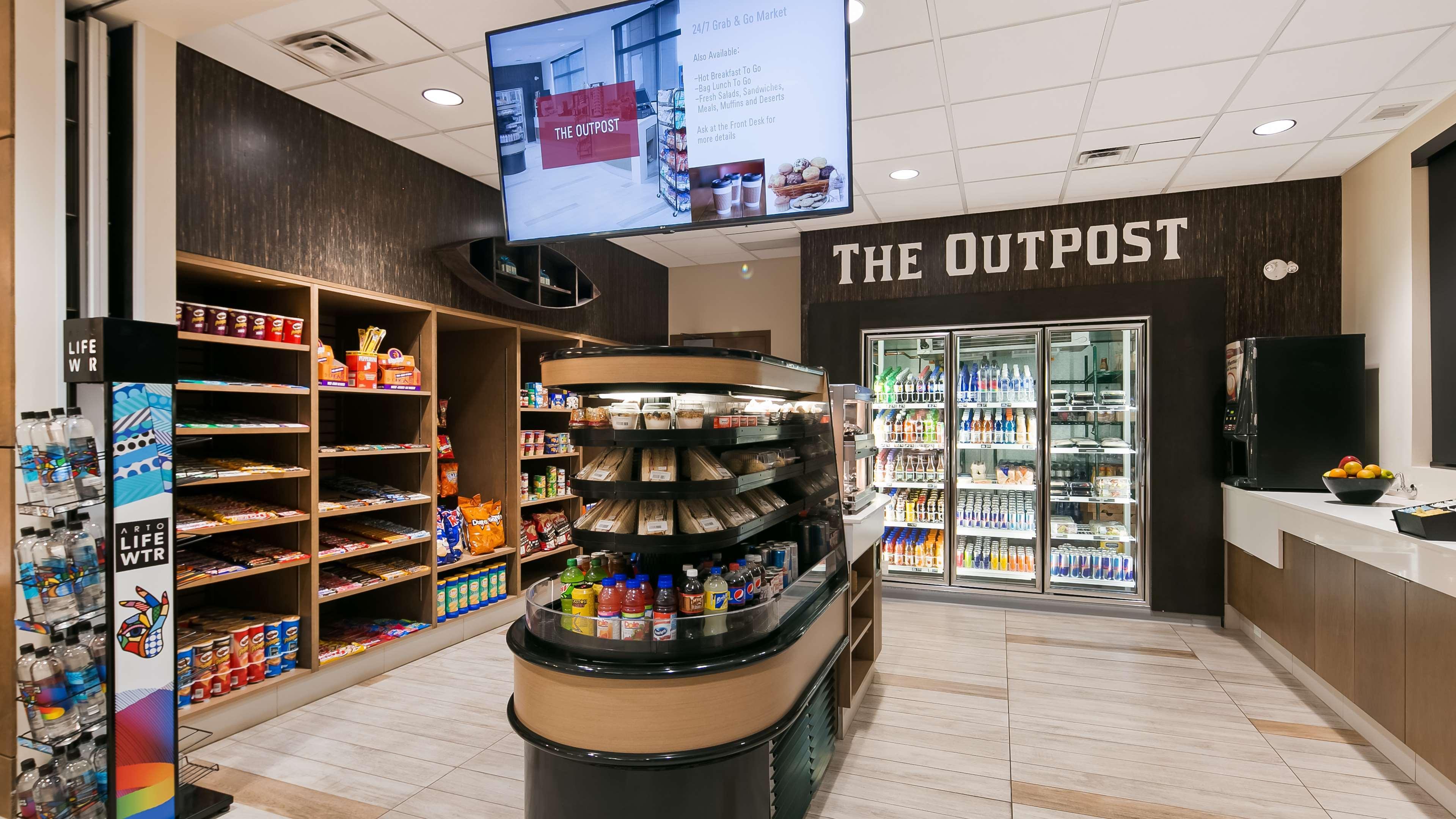 Vista Lobby Best Western Plus Sawridge Suites