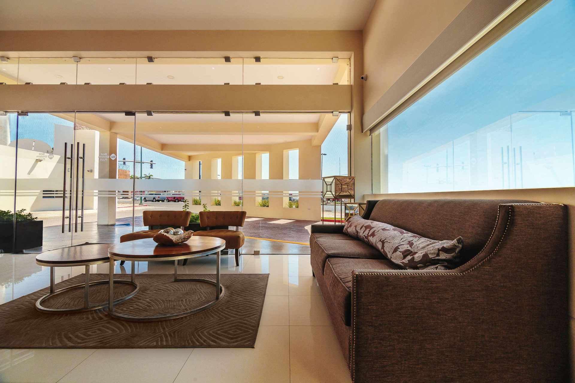 Vista Lobby Best Western Plus San Jorge