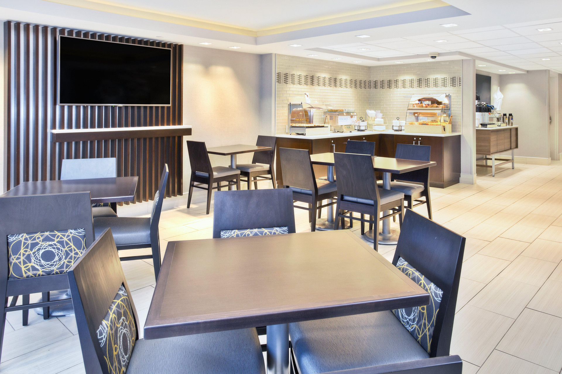 Restaurant Holiday Inn Express Boston - Waltham by IHG