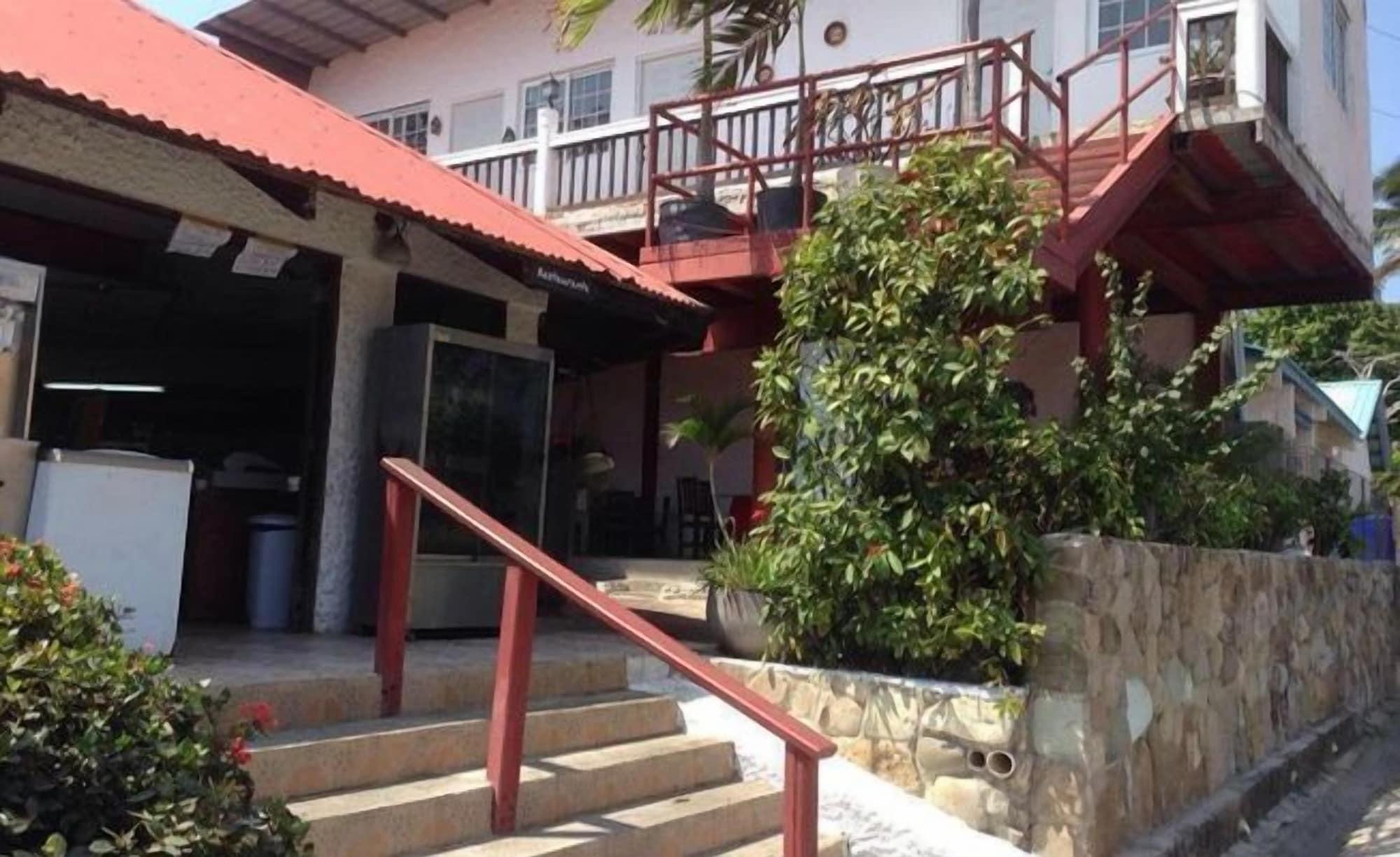 Vista Exterior Hotel Contadora