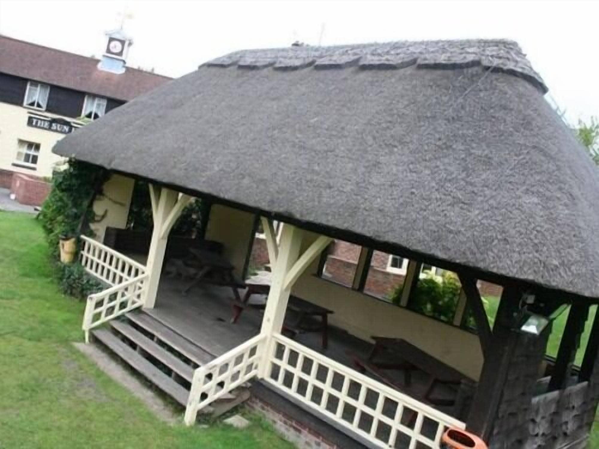 Vista Exterior The Sun Inn