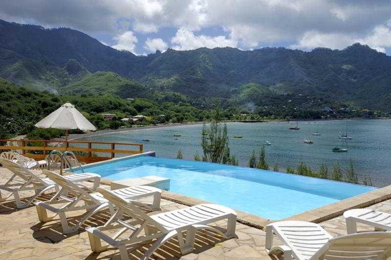 Vista Piscina Nuku Hiva Keikahanui Pearl Lodge