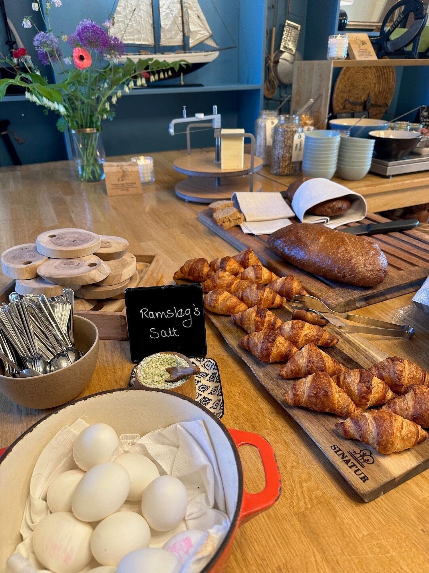 Restaurant Gl. Avernæs Sinatur Hotel & Konference