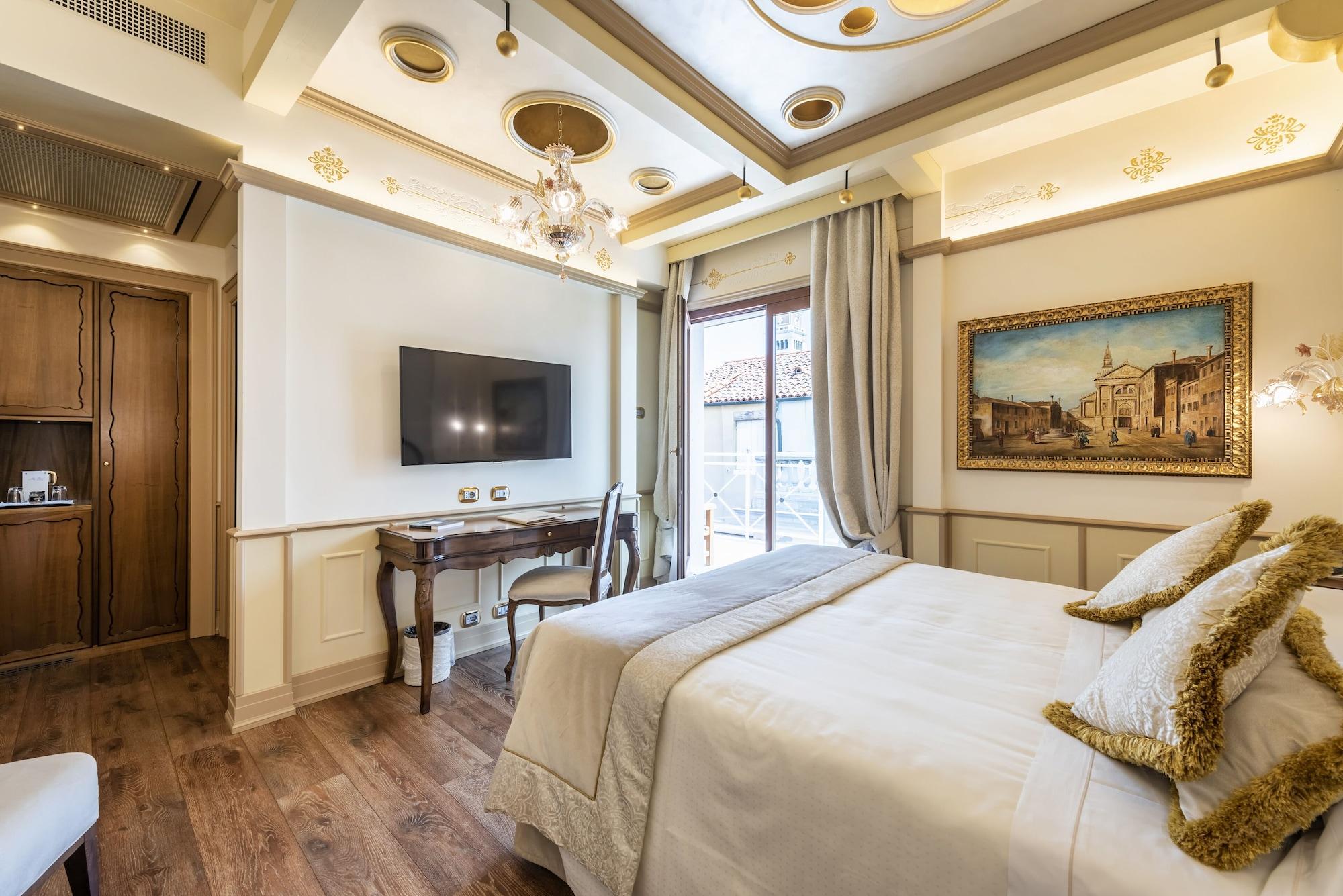 Equipamiento de Habitación Hotel Monaco & Grand Canal