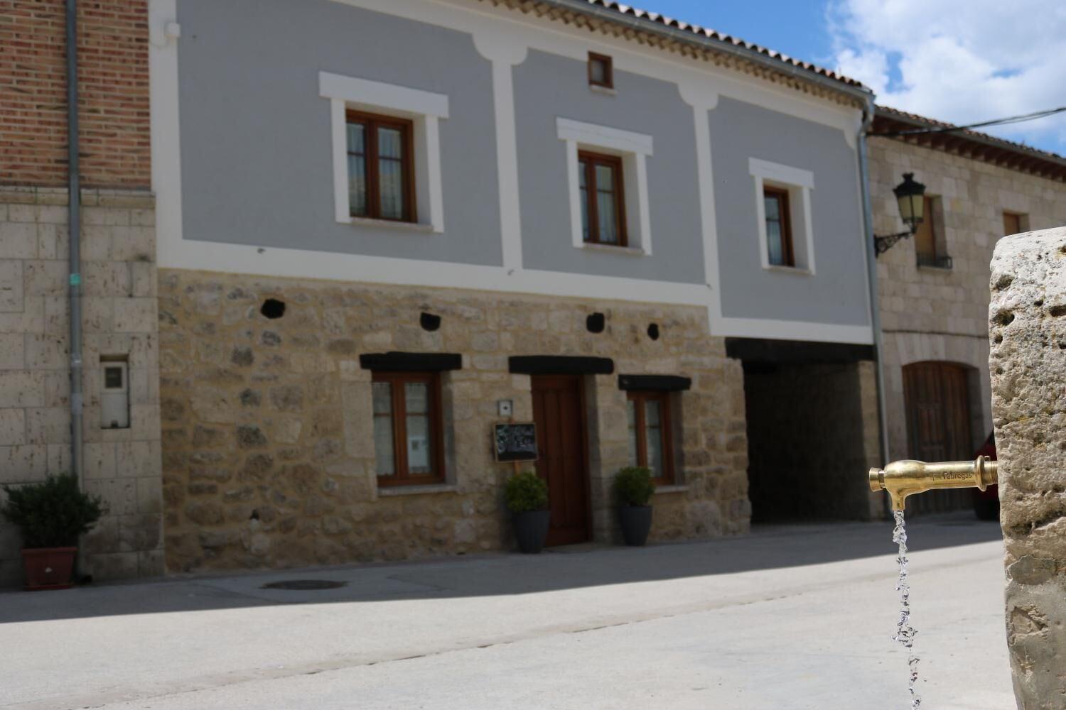 Vista Exterior Hotel Villa Fontanas