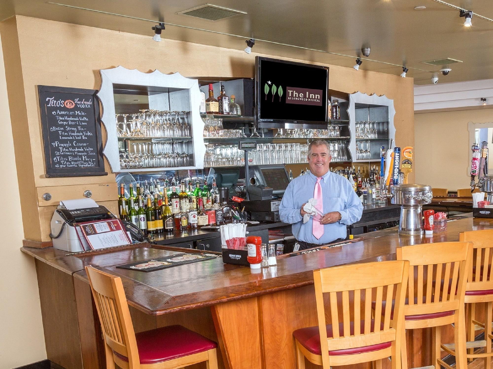 Bar/Salón The Inn at Longwood Medical