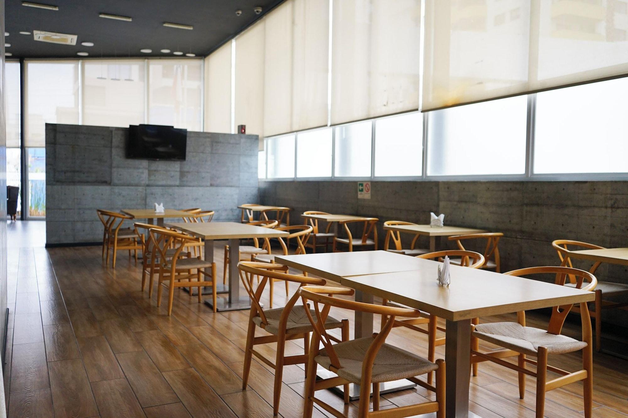 Restaurant HOTEL ESPACIO OX & CONVENTION CENTER