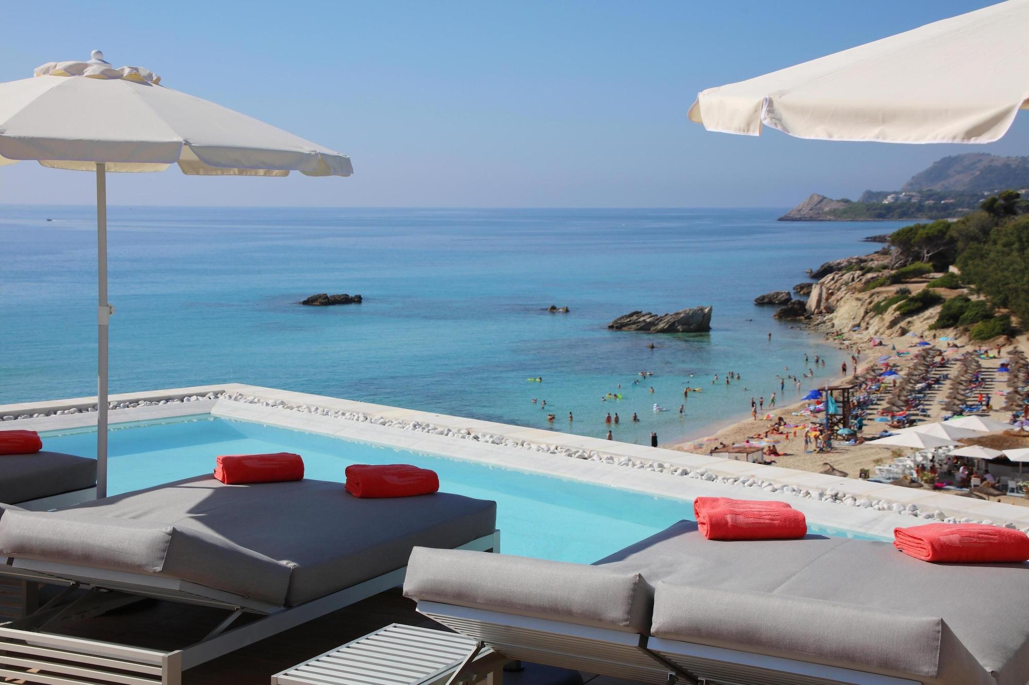 Playa Hotel Serrano Palace