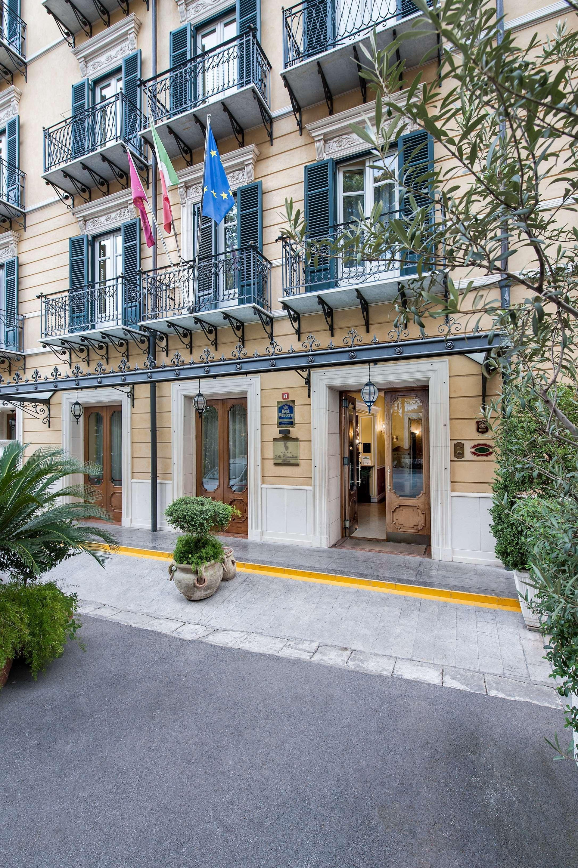 Vista Exterior Best Western Ai Cavalieri Hotel