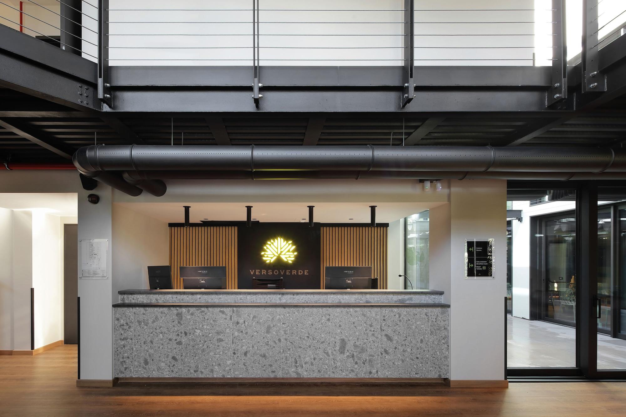 Vista Lobby Versoverde Alzaia Naviglio Grande