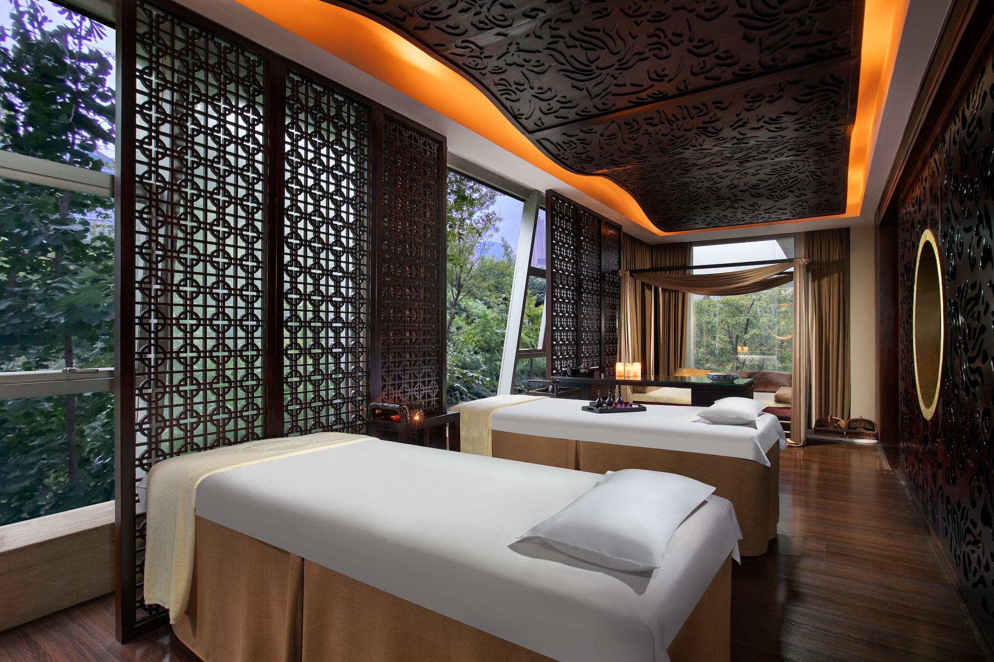 Spa InterContinental Chengdu Century City by IHG