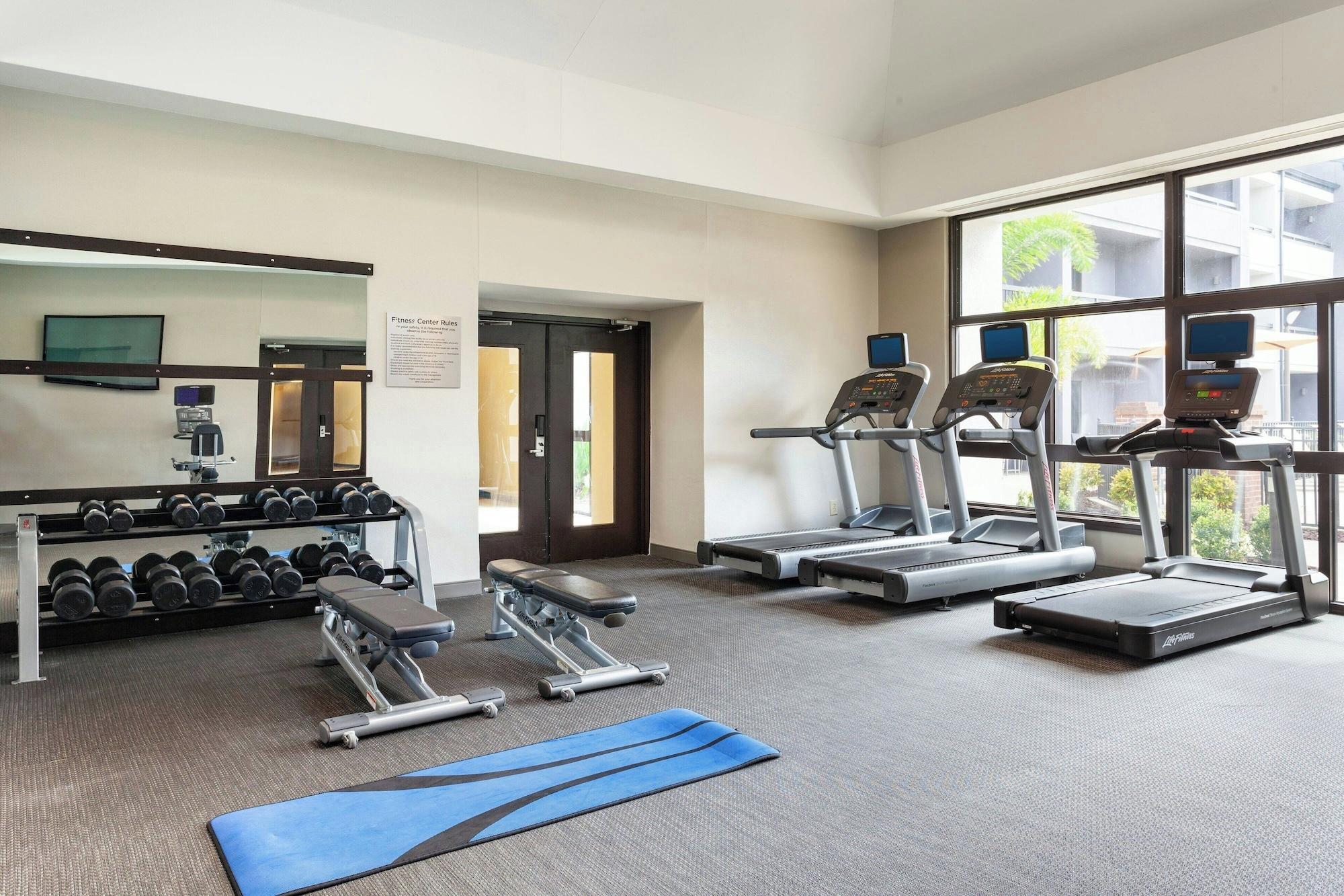 Gimnasio Courtyard St. Petersburg Clearwater
