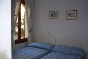 Alquiler Vacacional - Villa with stunning views,easy access to swimming pool/ beautiful gardens. A/Con