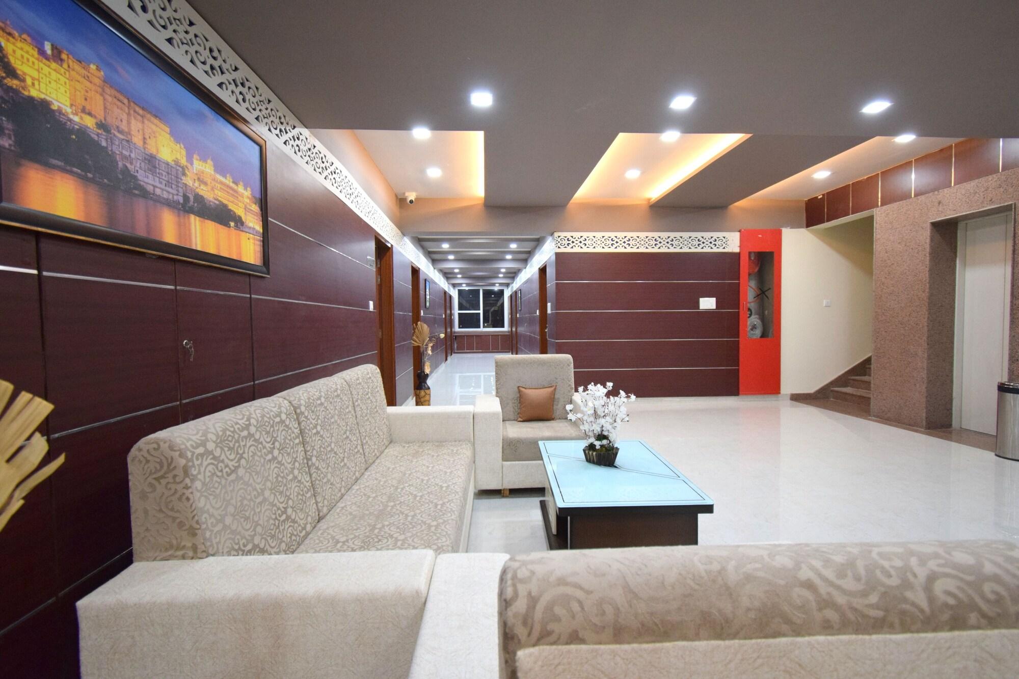 Vista Lobby The Sky Imperial  Hotel Gopal Darshan