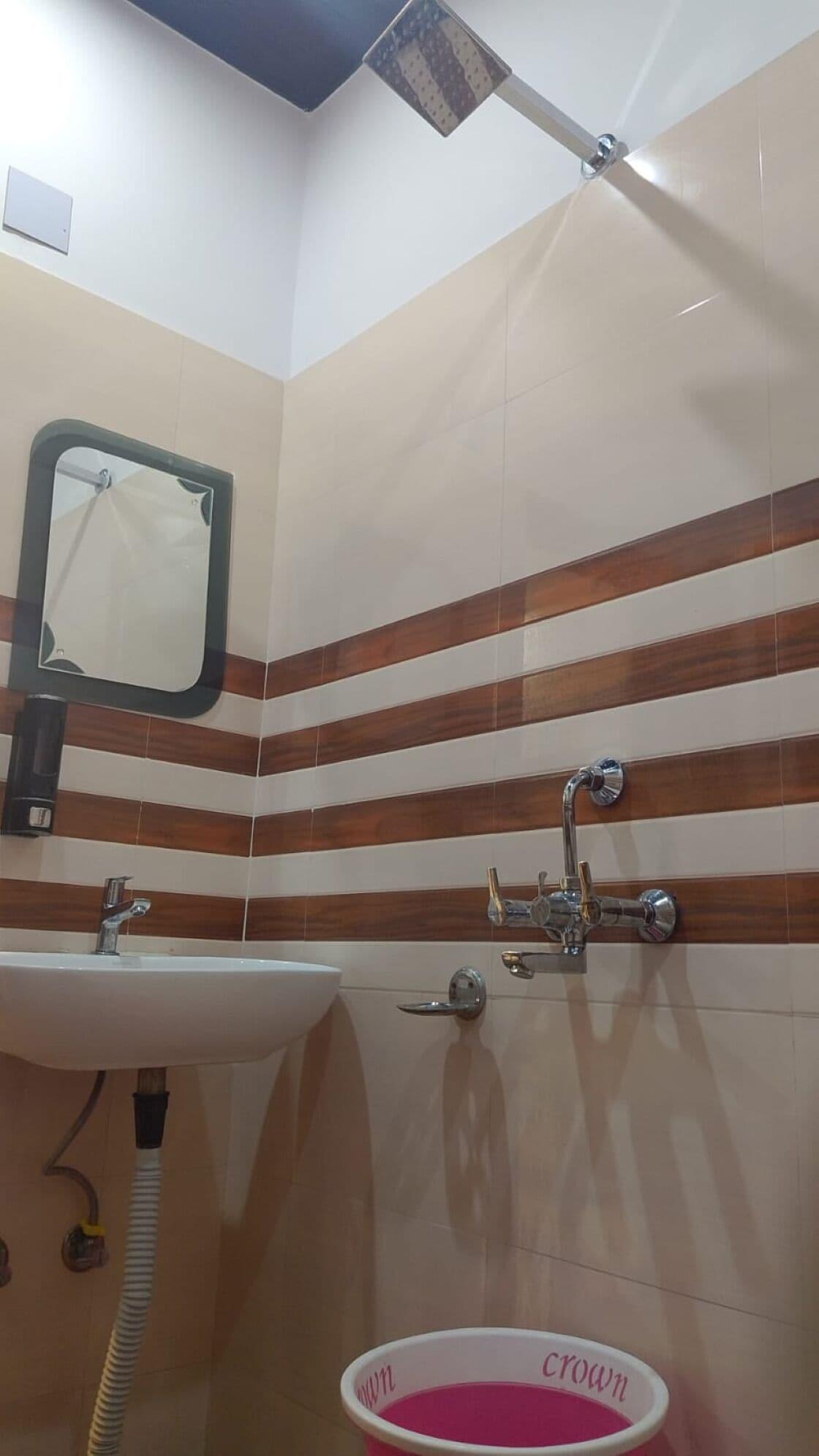 Equipamiento de Habitación L S Grand By GRB