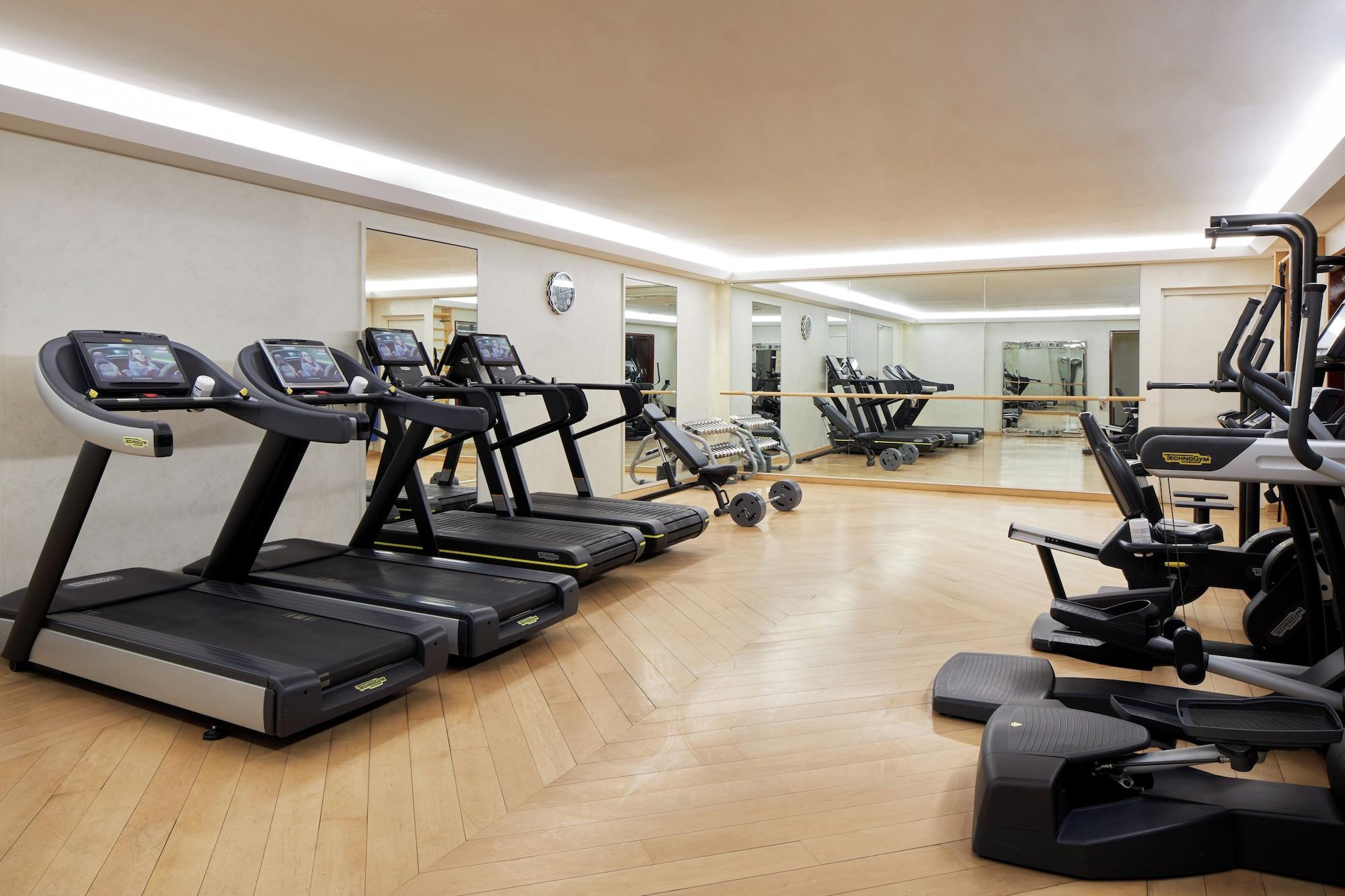 Gimnasio Majestic Apartments Champs Elysées