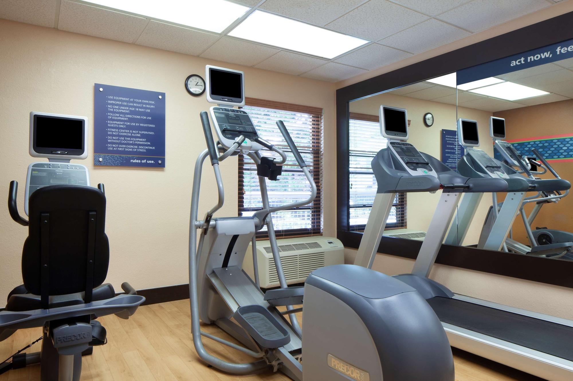 Gimnasio Hampton Inn Lawrenceville