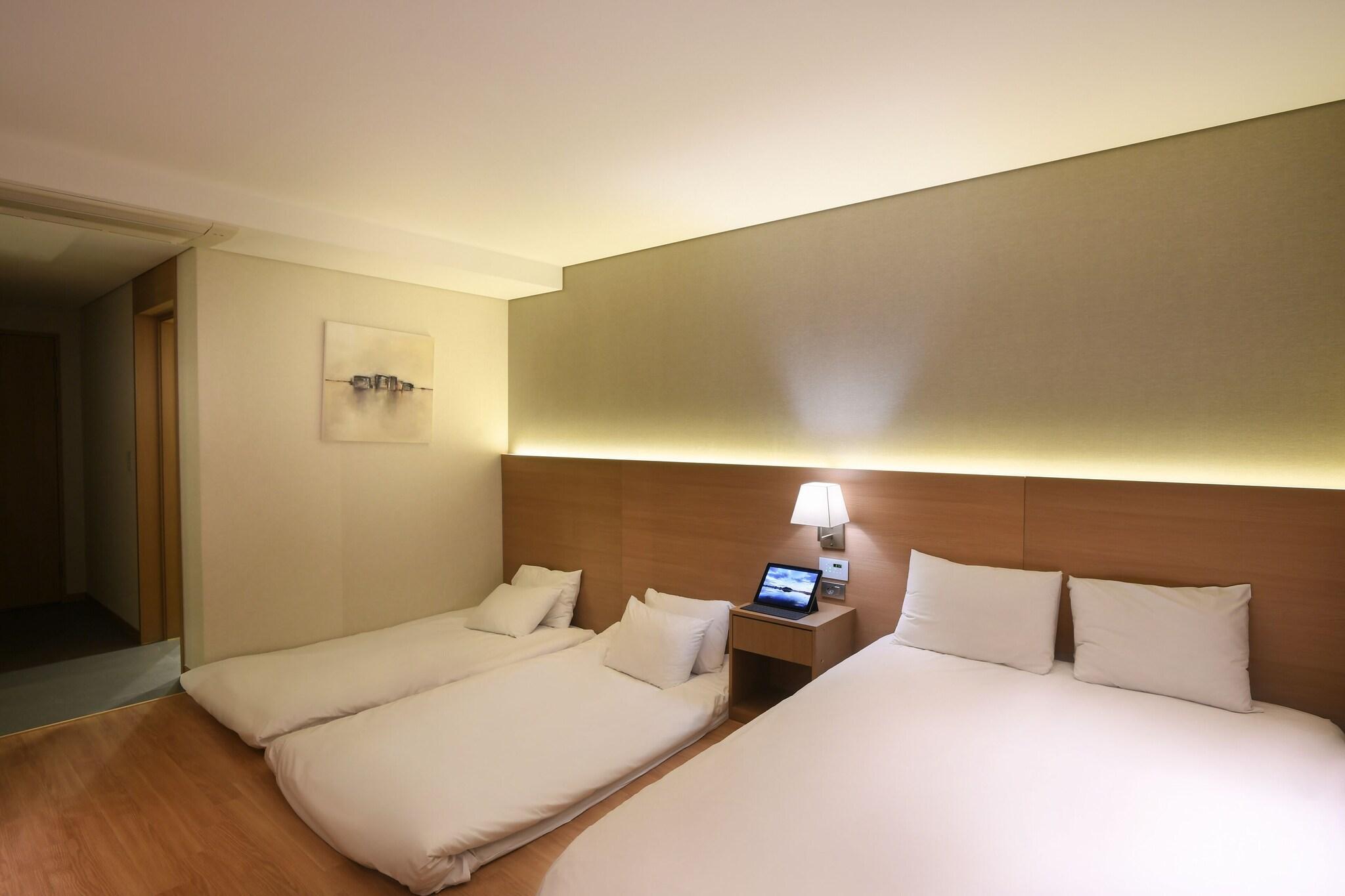 Vista Lobby Astar Hotel