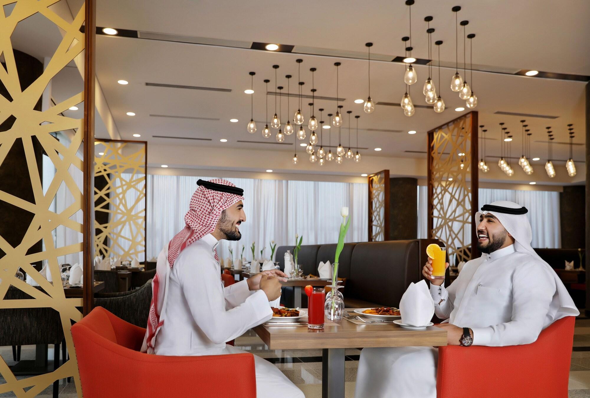 Restaurant Millennium Madinah Airport