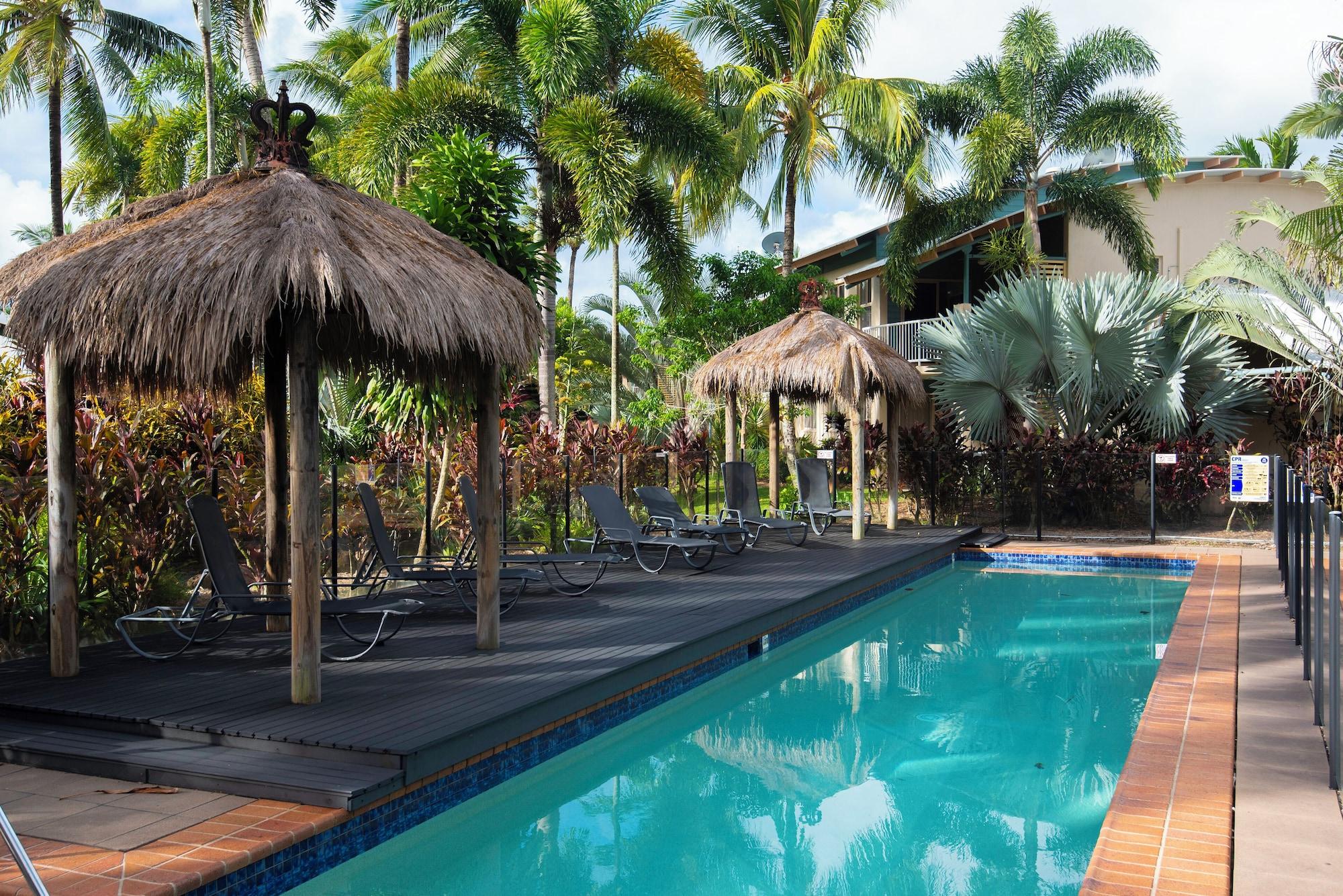 Vista Piscina Marlin Cove Resort