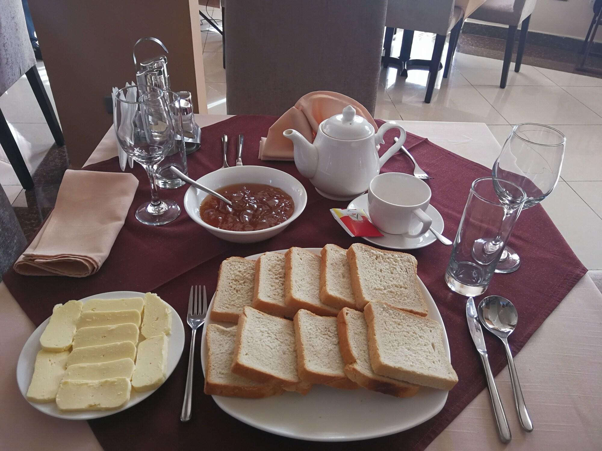 Restaurant Ye-Afoli International Hotel