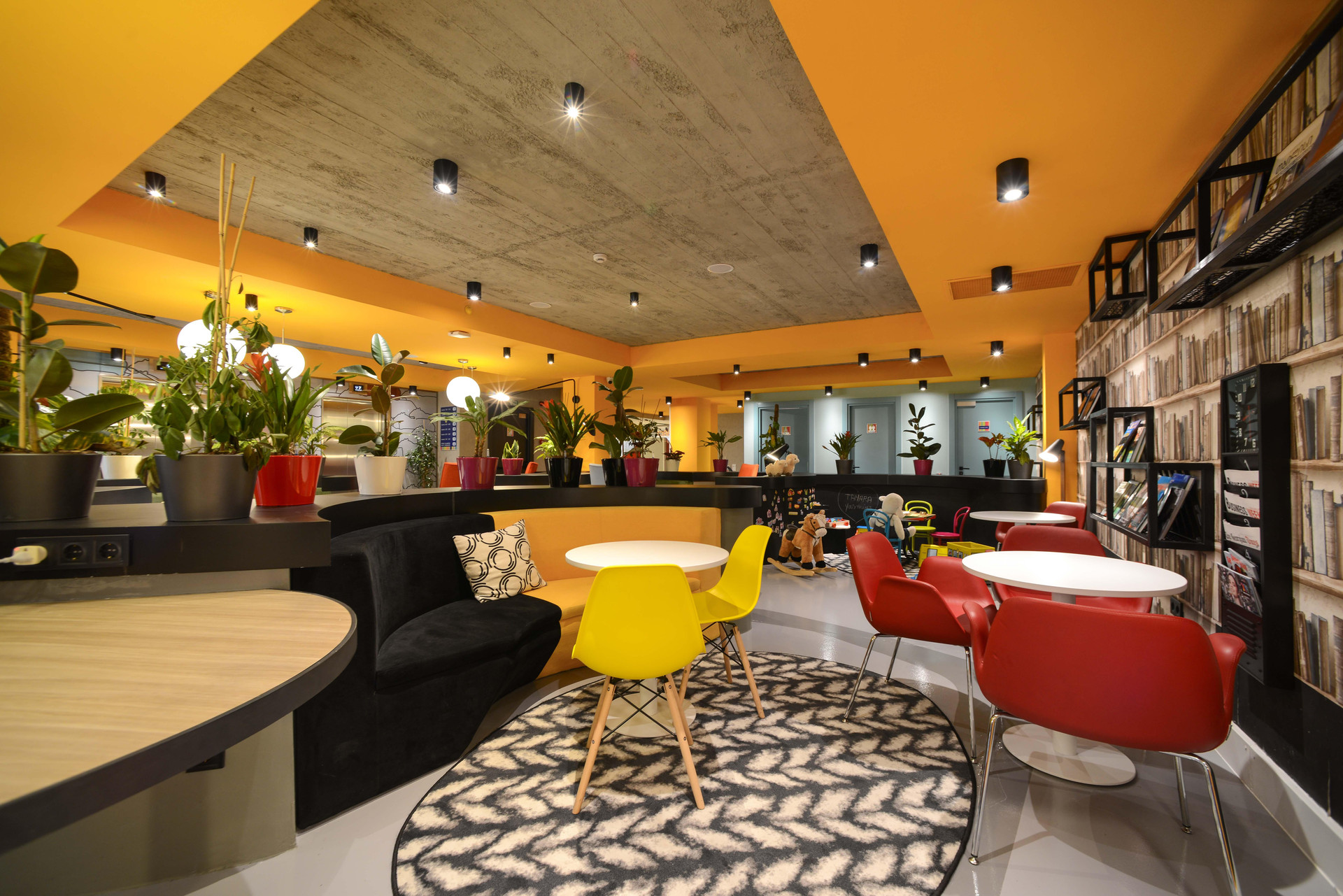 Vista Lobby Ibis Styles Tbilisi Center