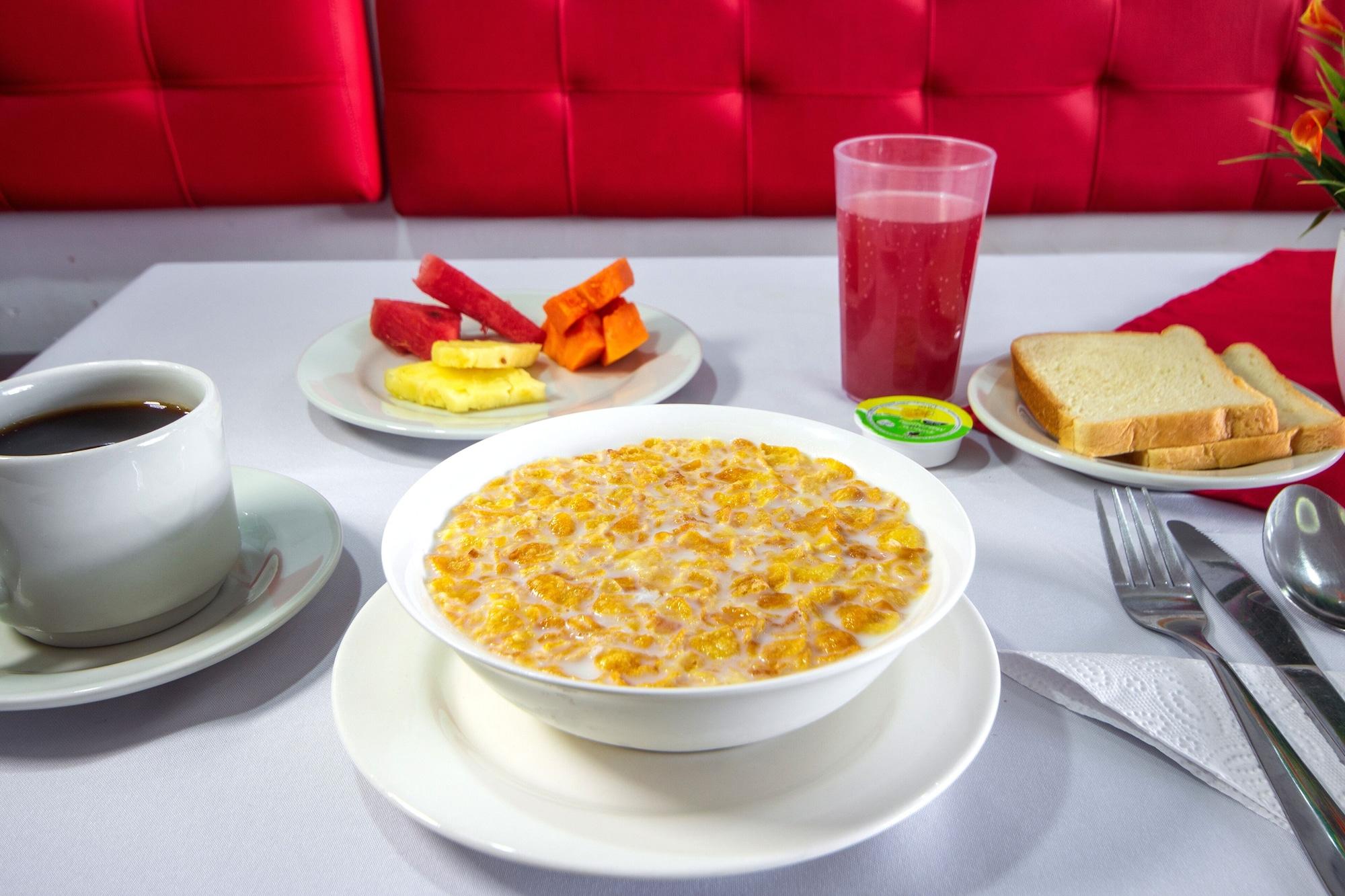 Restaurant Hotel Marina Suites By Geh Suites