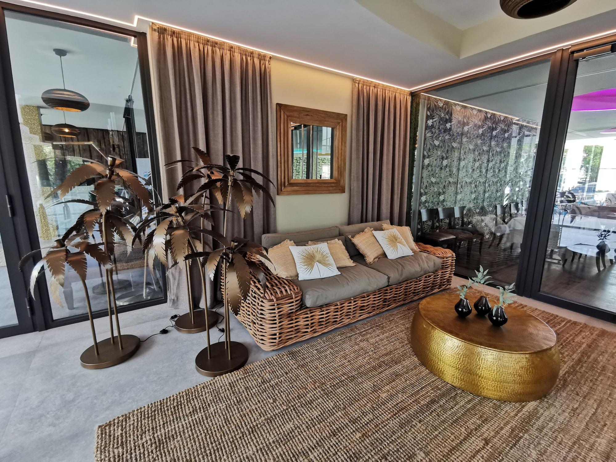Vista Lobby Hotel Tropical Gava Mar