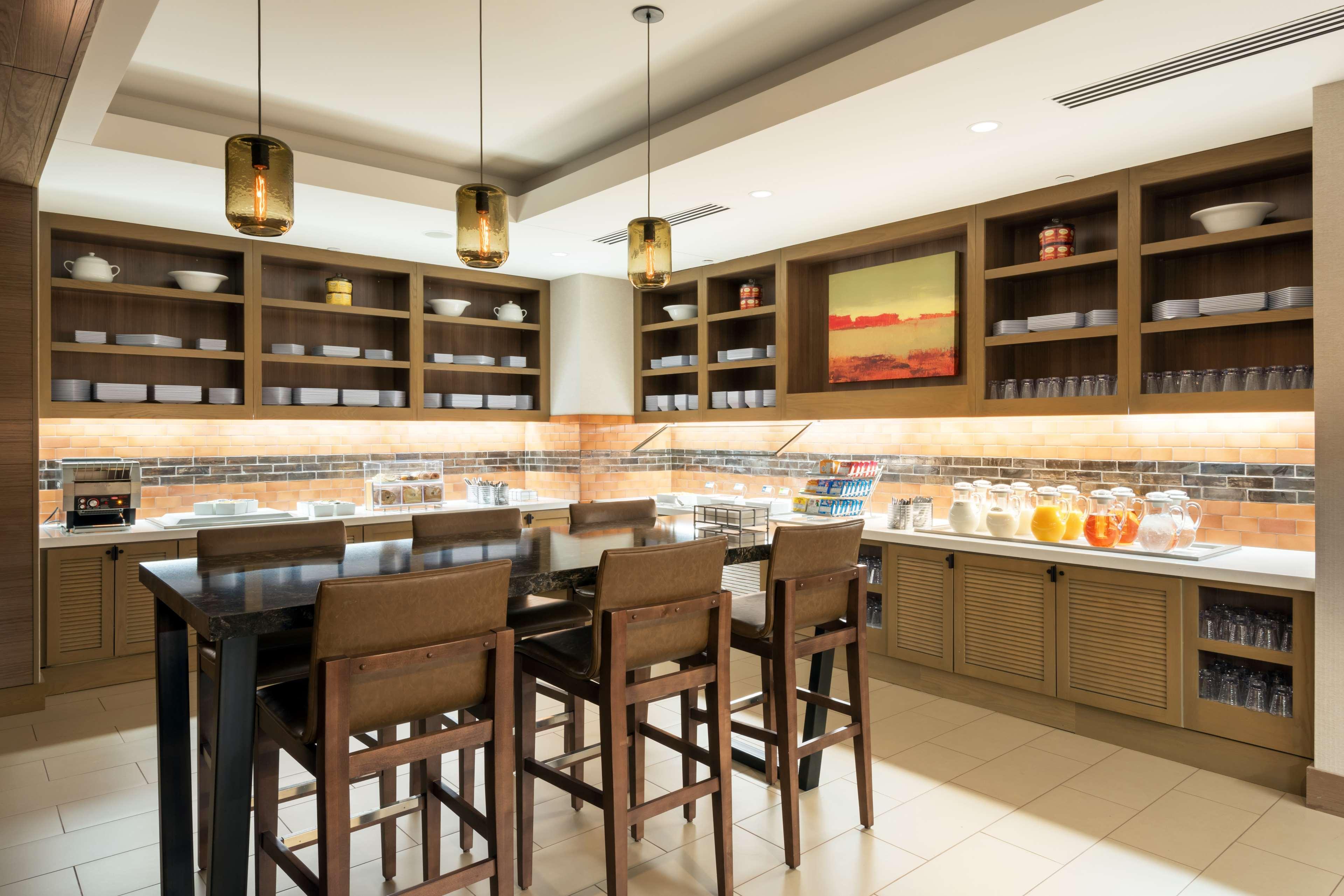 Restaurant Hyatt House Denver Downtown