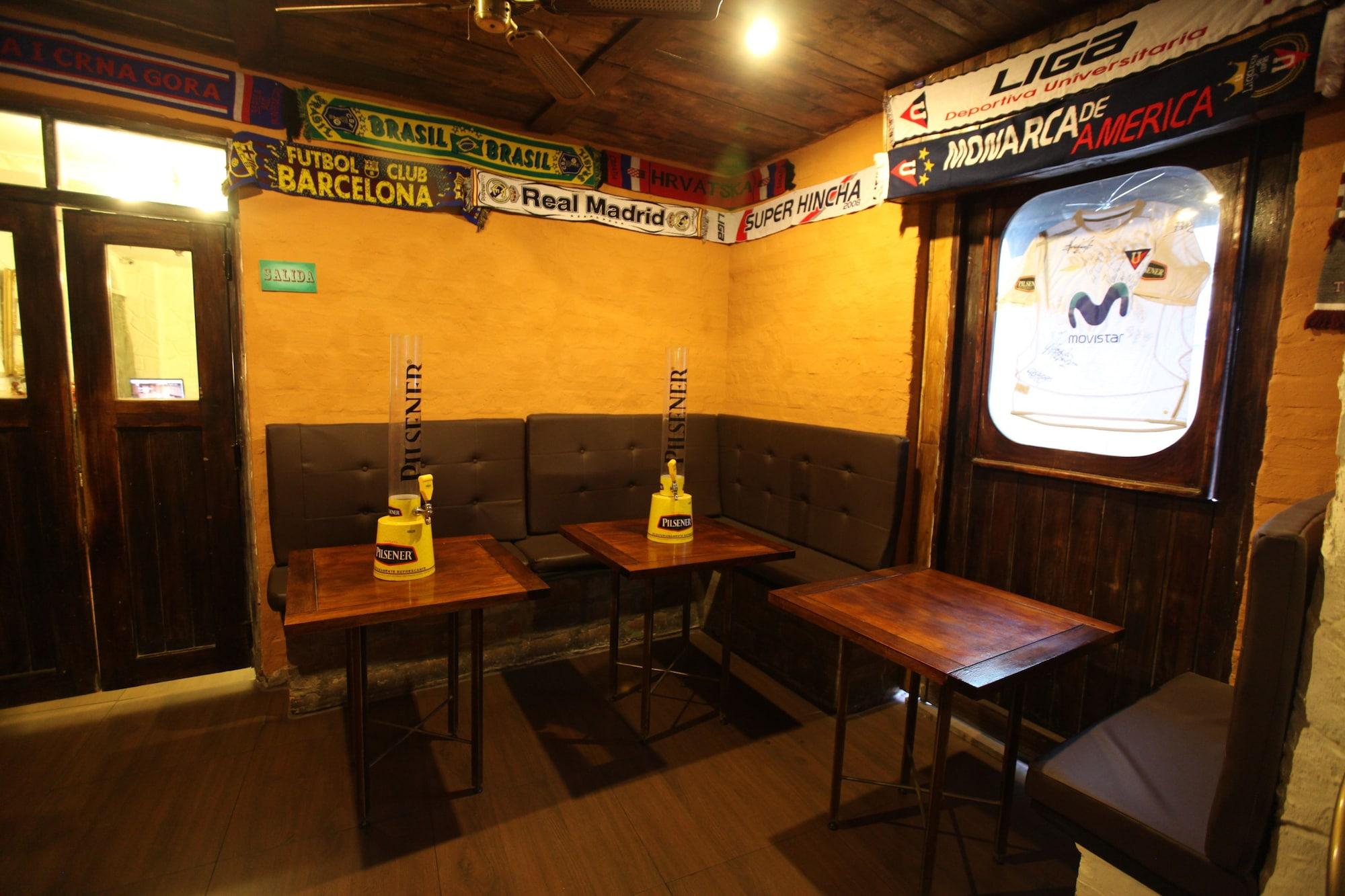 Bar/Salón Quito Antiguo