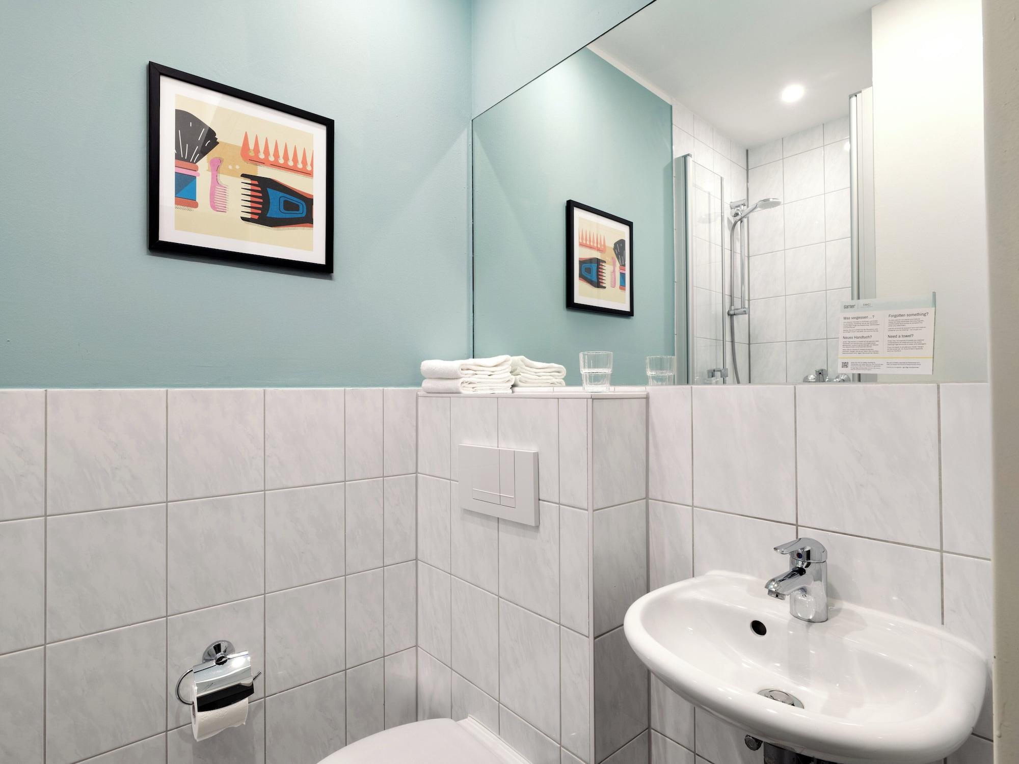 Equipamiento de Habitación Garner Hotel Berlin - Schöneberg by IHG