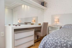 Alquiler Vacacional - 2 BEDROOM 200m from Redemption Park + garage, WI-FI, SKY