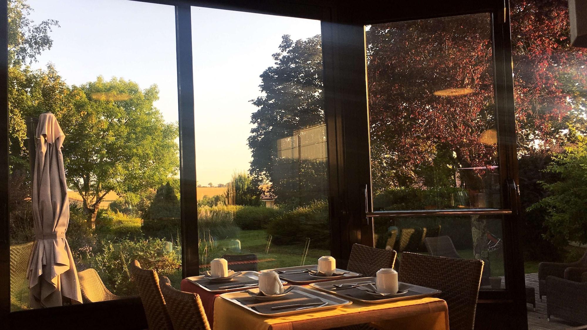 Restaurant Kyriad Angoulême Nord Champniers - Hôtel & Résidence