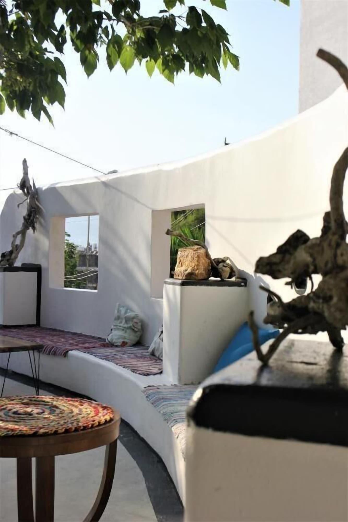 Vista Exterior Hotel Saranda