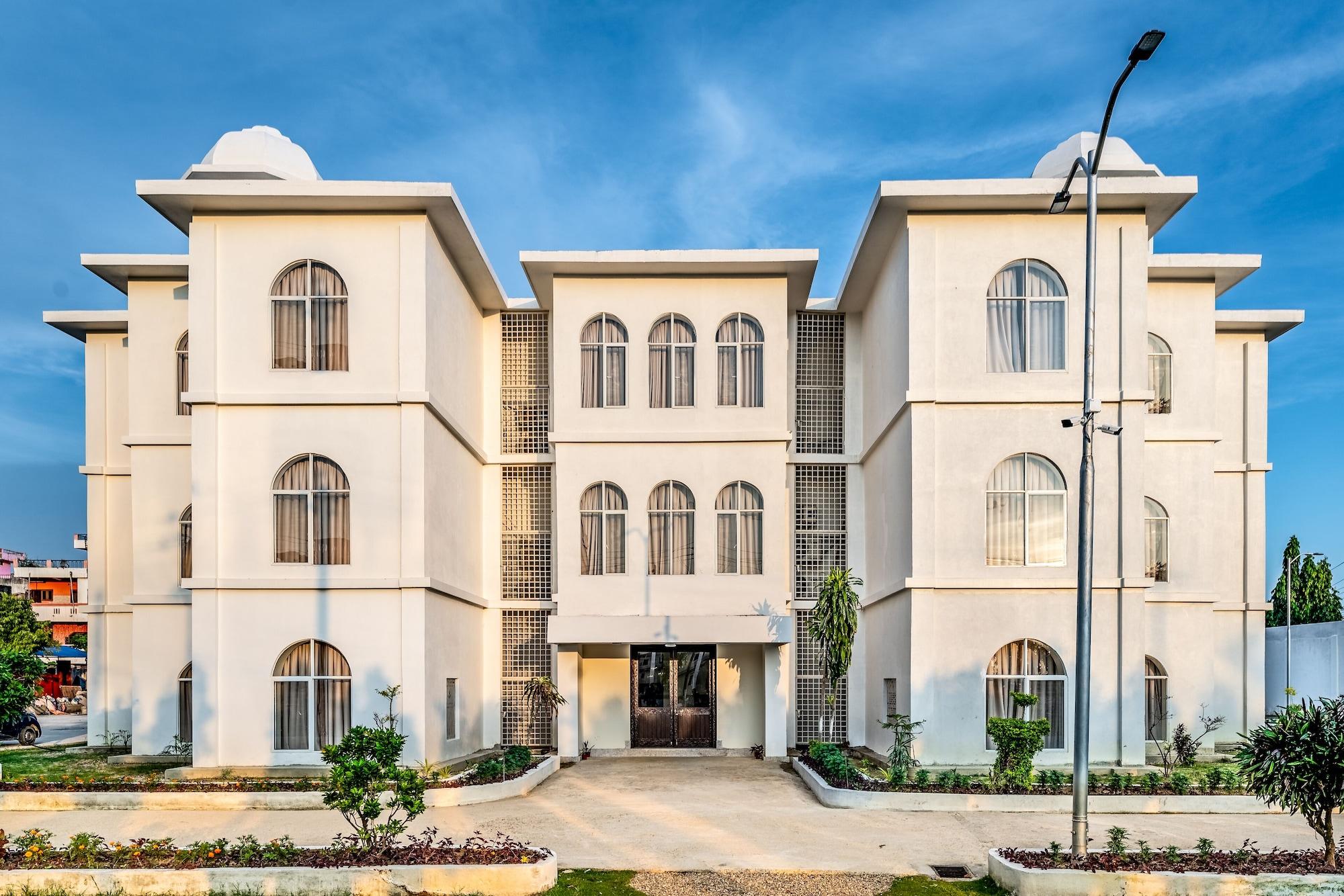 Vista Exterior Mithila Yatri Niwas