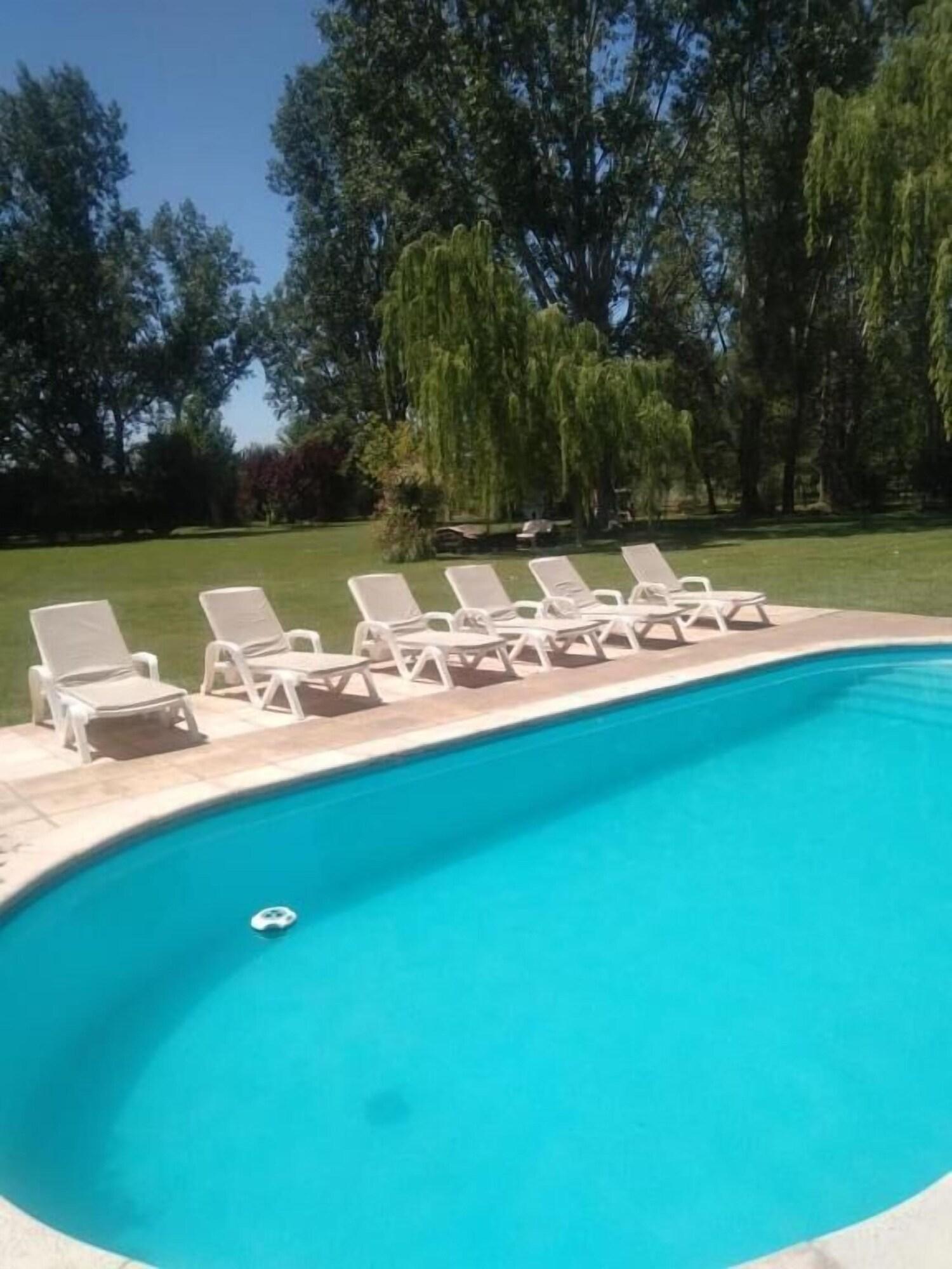 Vista Piscina La Matera Posada de Campo
