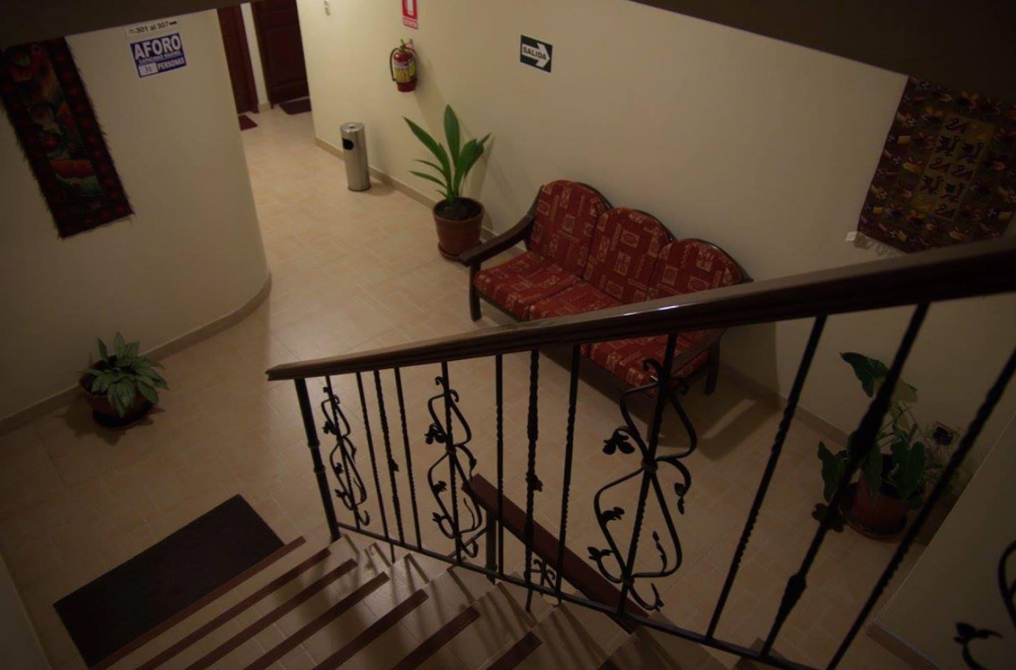 Varios Hotel Sierra Dorada