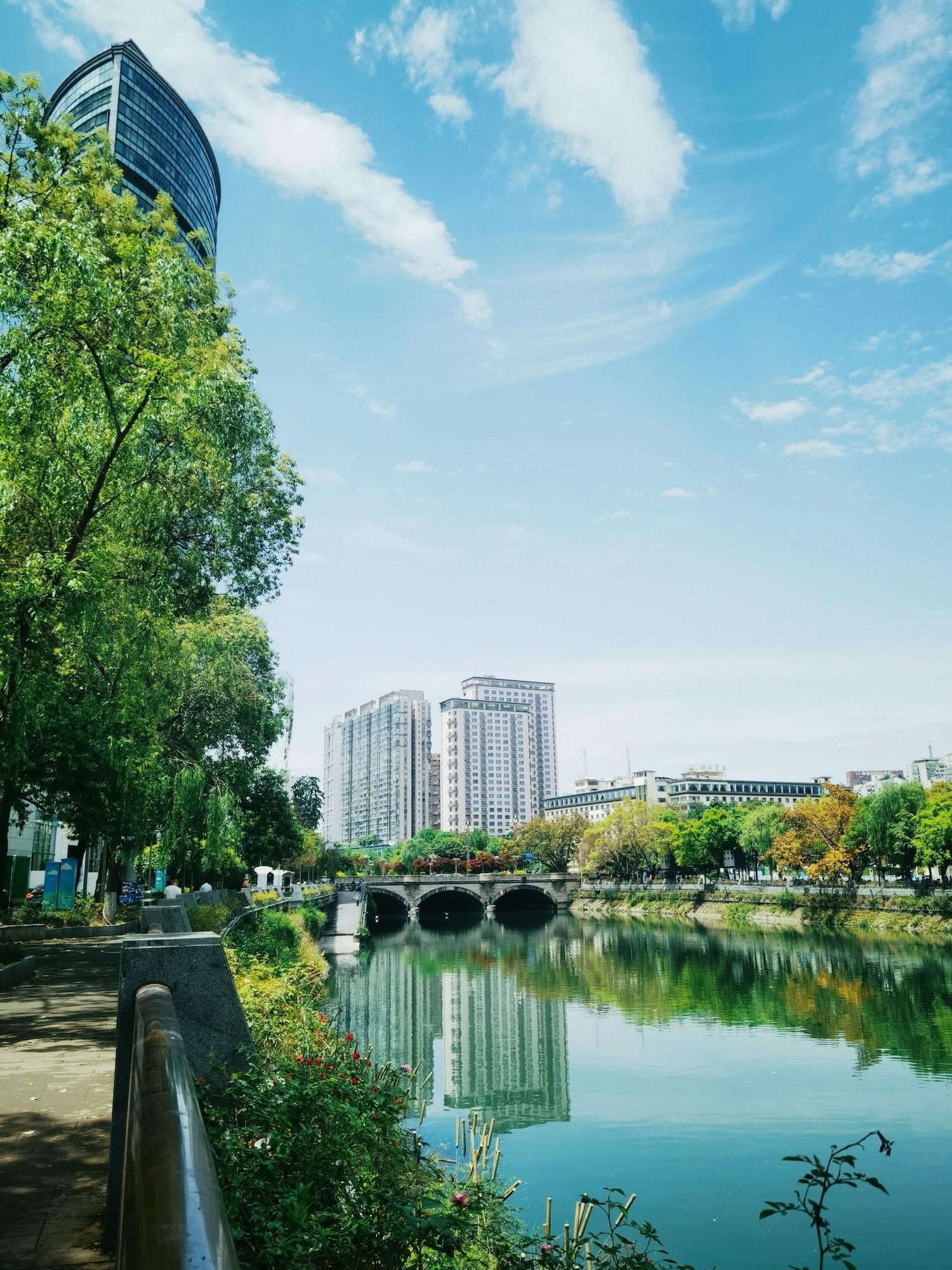 Vista Exterior Somerset Riverview Chengdu
