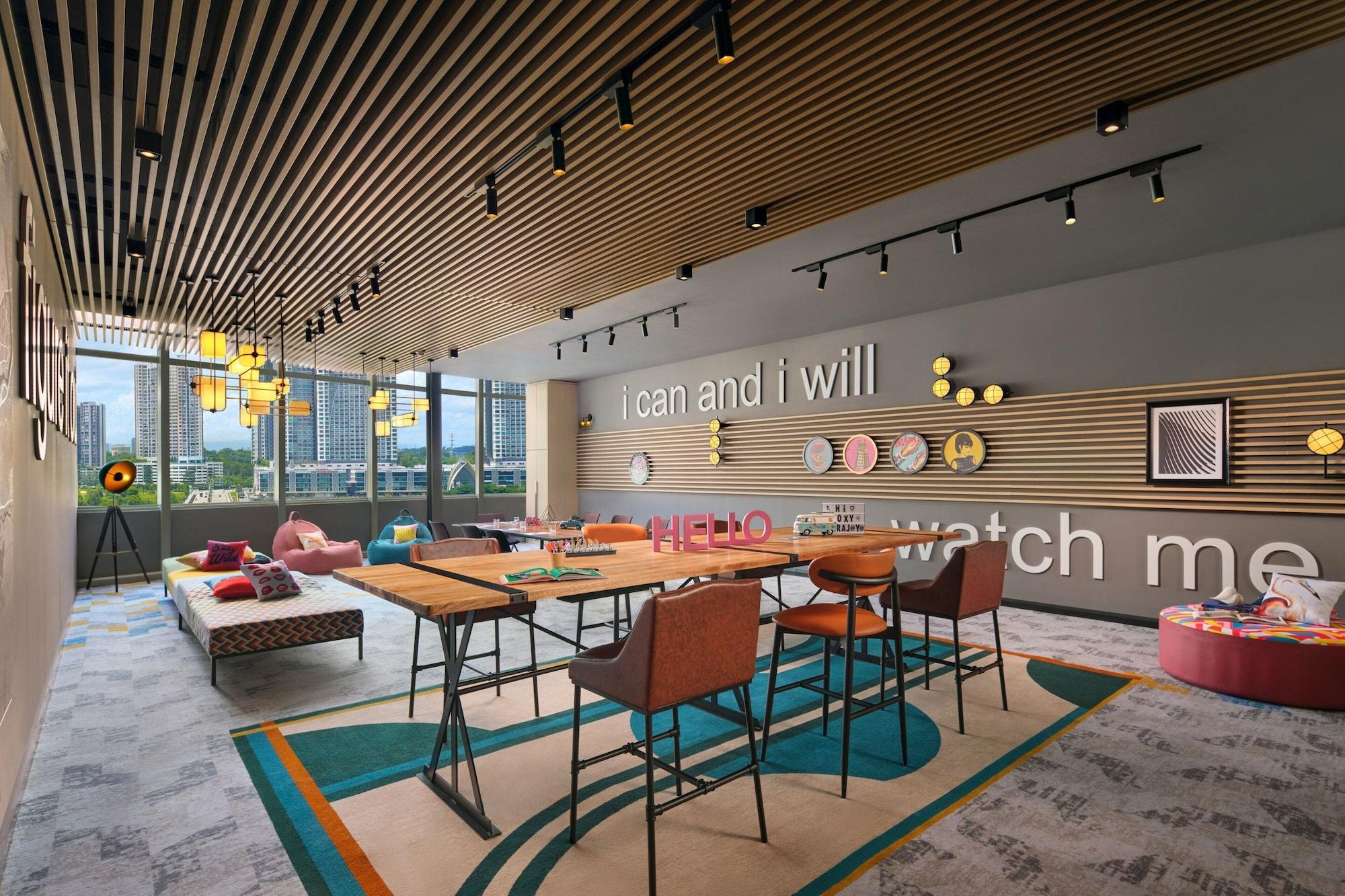 Sala de Reuniones Moxy Putrajaya