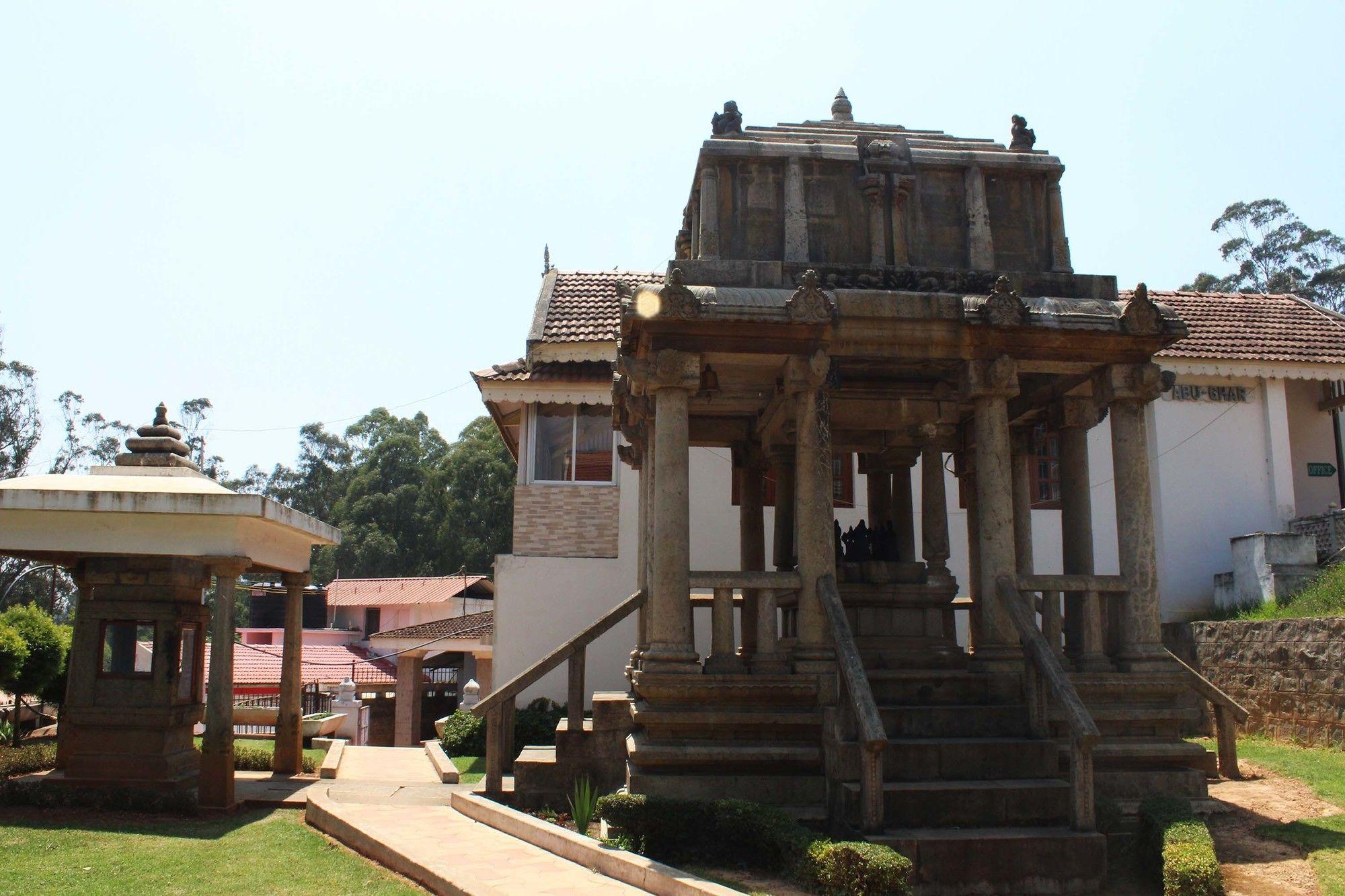 Varios Alegria Ooty