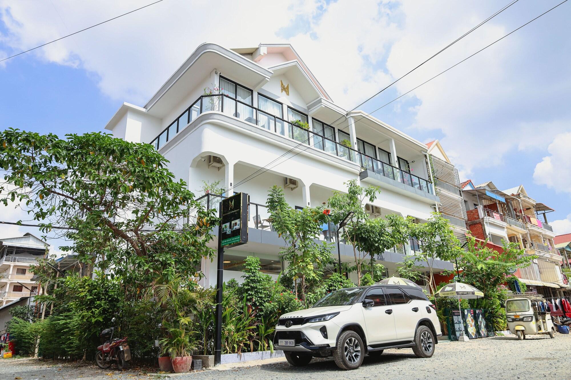 Vista Exterior Nimith Hotel & Restaurant