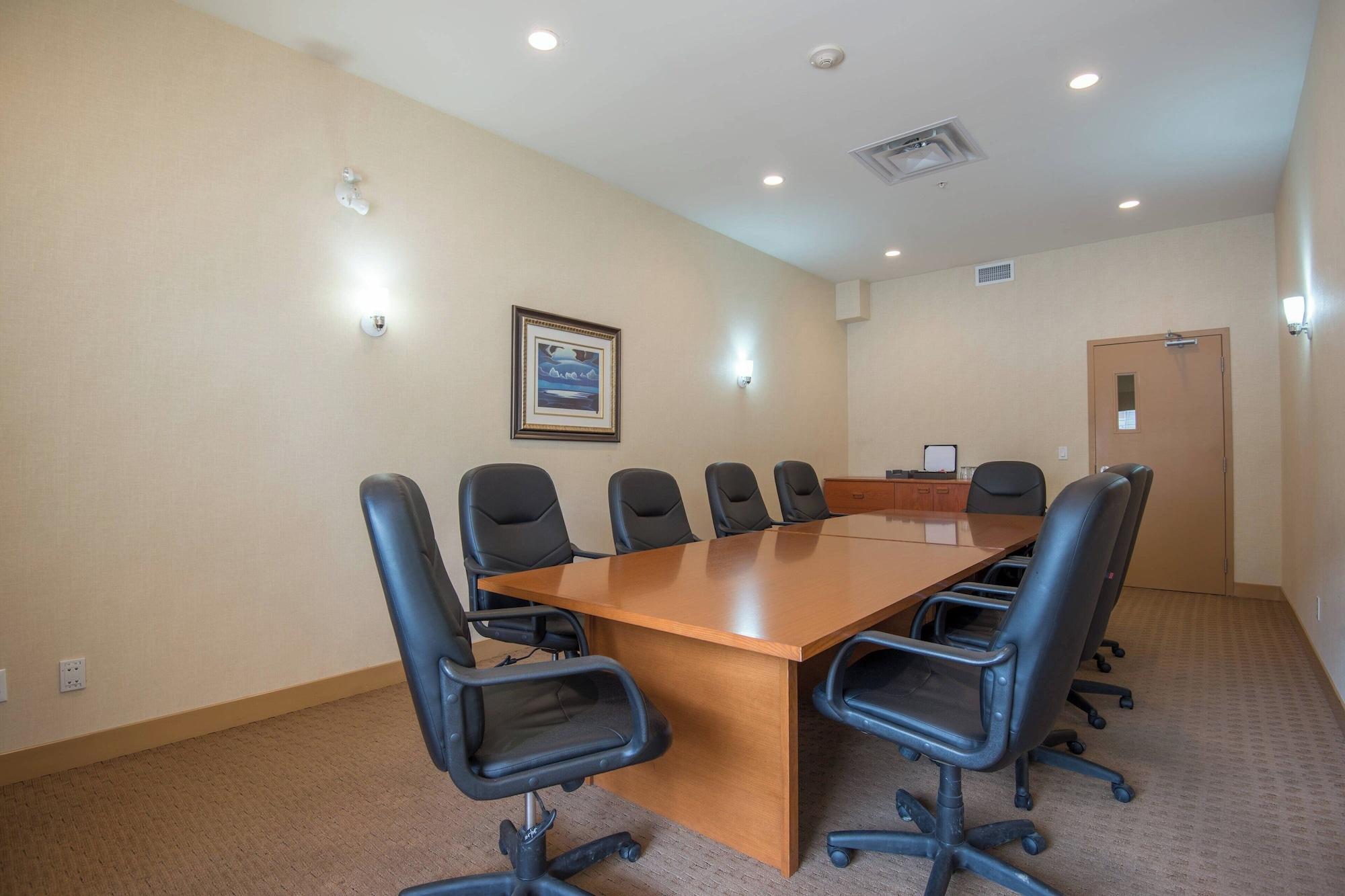 Sala de Reuniones Four Points by Sheraton Saskatoon