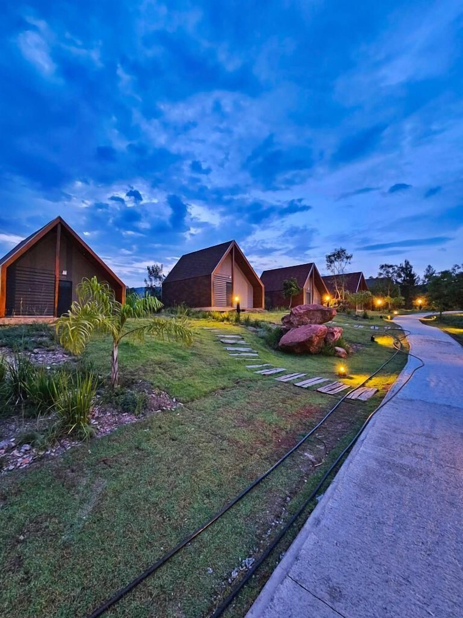 Varios Hotel Maravilha do Lago