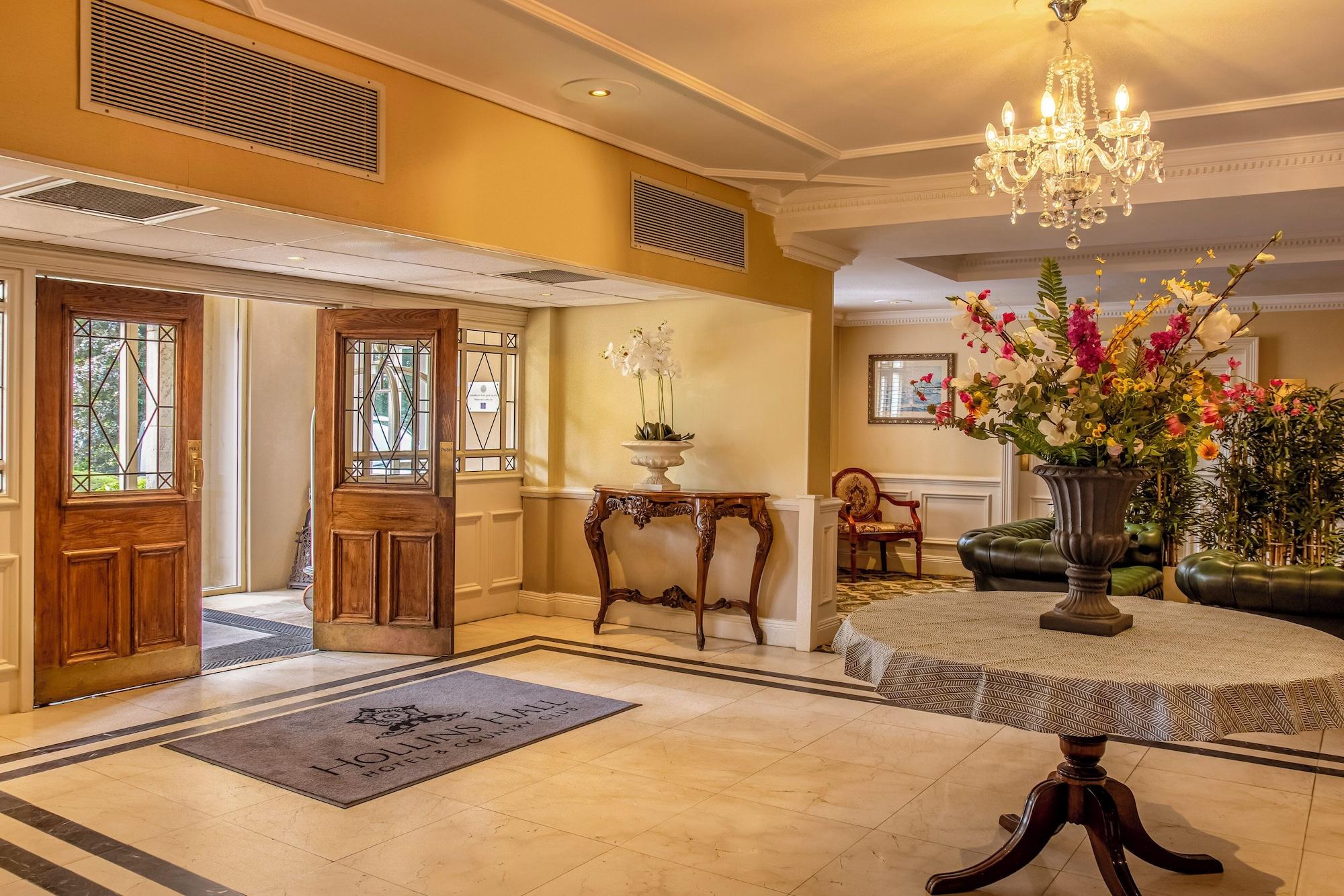 Vista Lobby Hollins Hall Hotel, Golf & Country Club