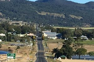 Alojamiento - Wiss House Bed and Breakfast