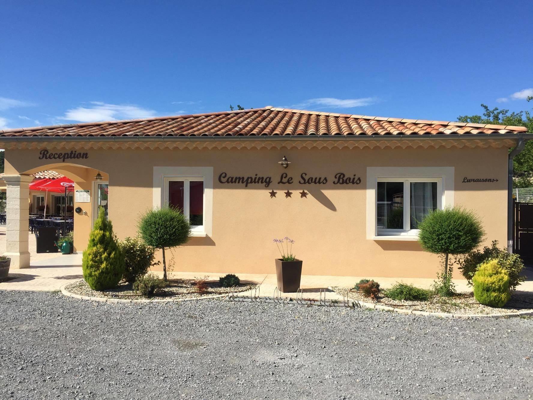 Vista Exterior Camping Le Sous Bois