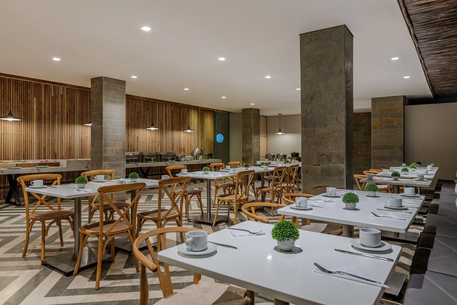 Restaurant Oz Hotel