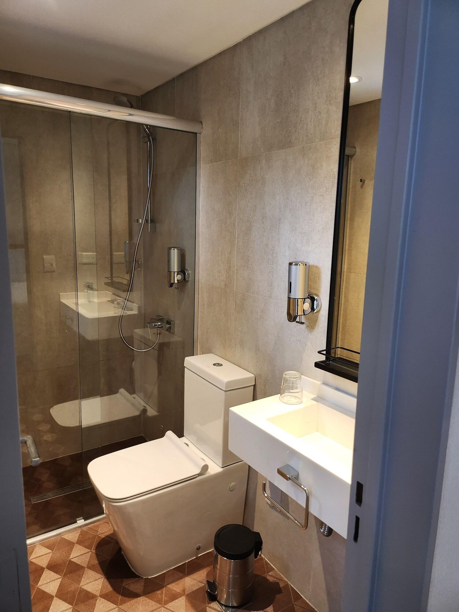 Baño Clayton Buenos Aires