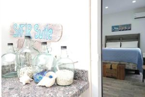 Alquiler Vacacional - Cozy modern apartment w/BBQ grill - 4min from the beach!